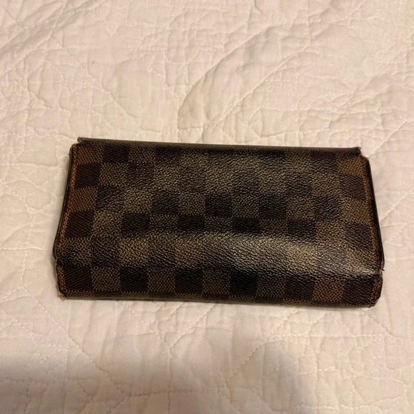 Louis Vuitton Damier Ebene Long Wallet on Chain - Picture 3 of 9